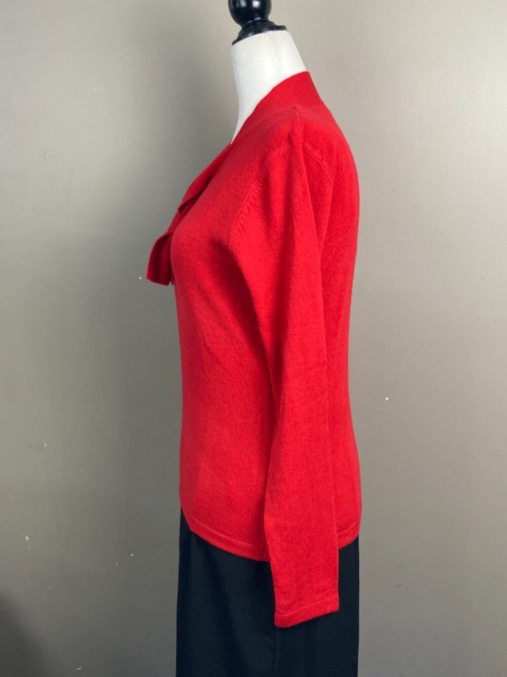 TABI Red thin knit v-neck sweater w/ adjustable neck tie pieces XS SMALL MEDIUM - Picture 7 of 16